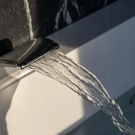 26 شقة ريميني