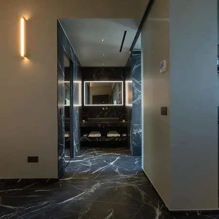 26 Apartment *